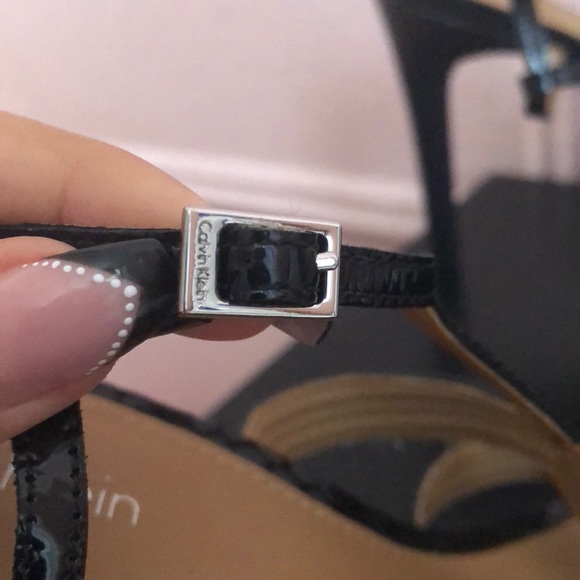 Calvin Klein heels - Picture 4 of 5